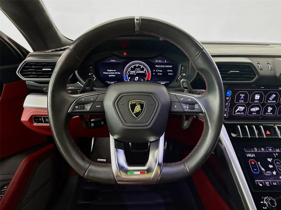 2019 Lamborghini Urus - Image 9 of 14