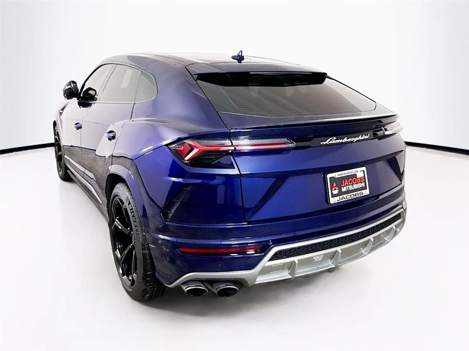 2019 Lamborghini Urus - Image 5 of 14