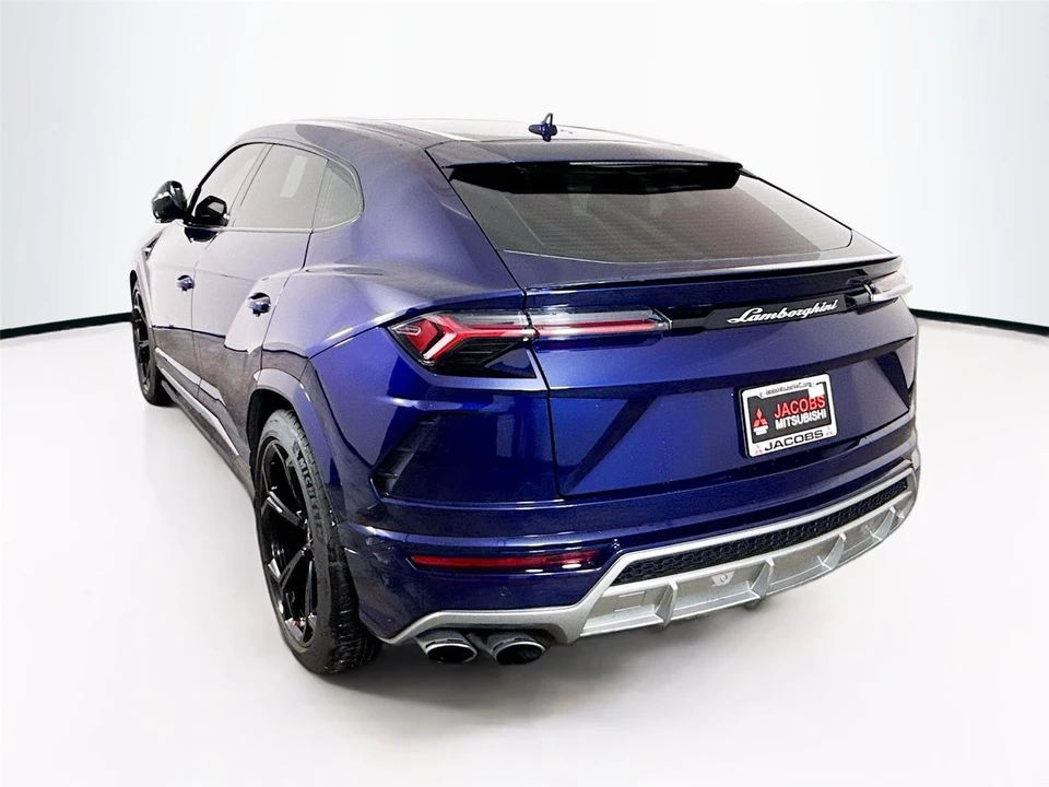 2019 Lamborghini Urus - Image 11 of 14