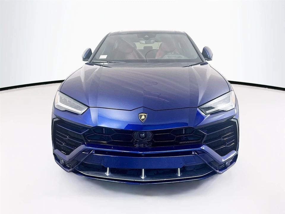 2019 Lamborghini Urus - Image 2 of 14
