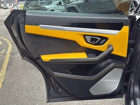 2019 Lamborghini Urus - Image 15 of 20