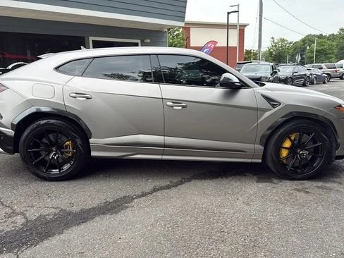 2019 Lamborghini Urus - Image 4 of 20