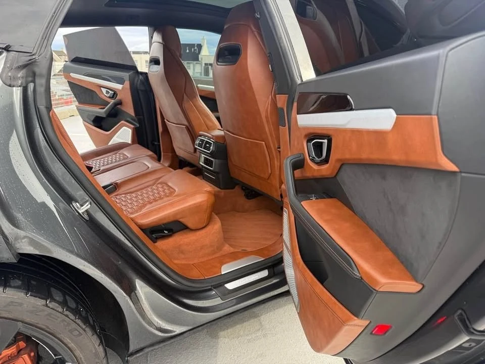 2019 Lamborghini Urus - Image 12 of 12
