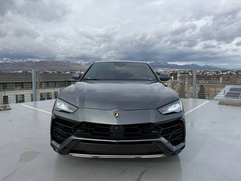 2019 Lamborghini Urus - Image 2 of 12