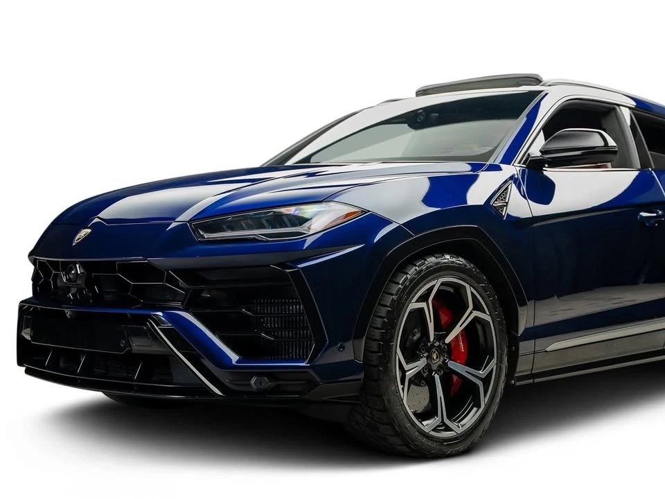 2019 Lamborghini Urus - Image 8 of 17