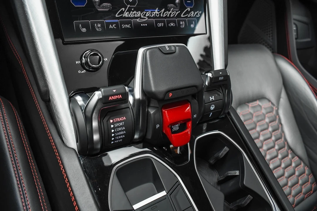 2019 Lamborghini Urus - Image 18 of 21