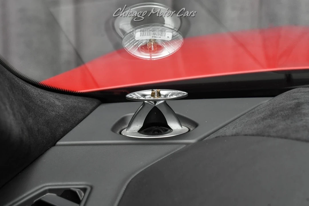 2019 Lamborghini Urus - Image 10 of 21