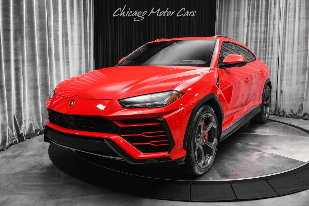 2019 Lamborghini Urus - Image 2 of 12