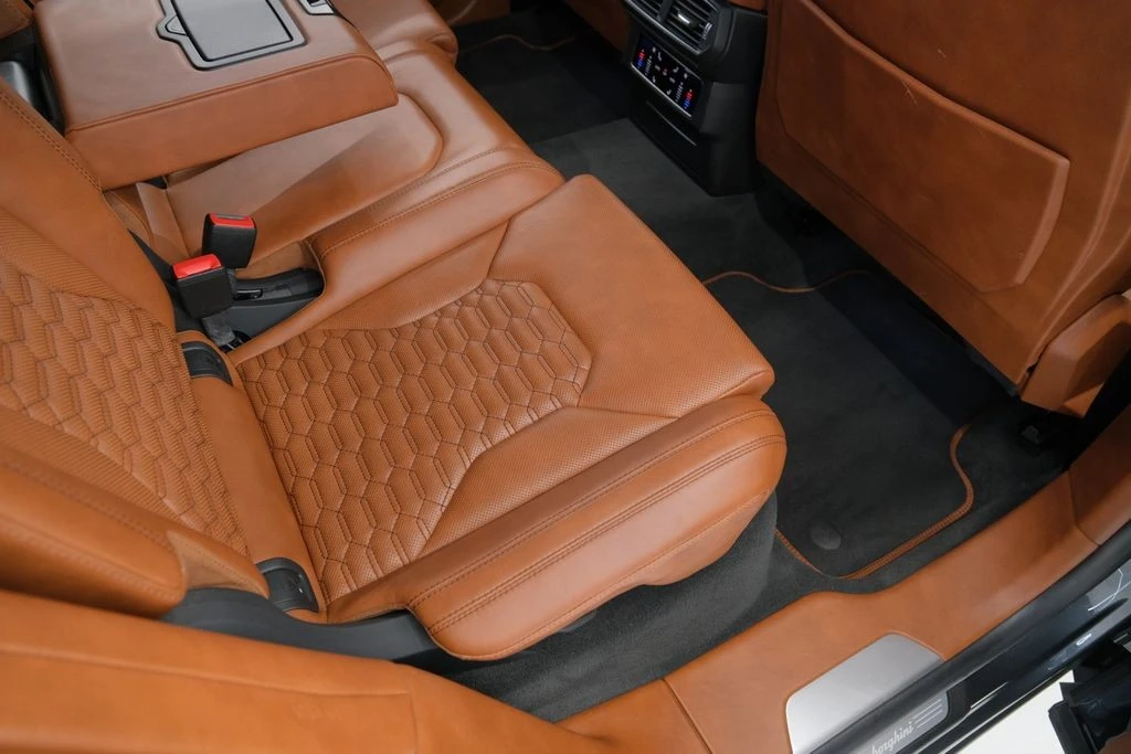 2019 Lamborghini Urus - Image 28 of 31