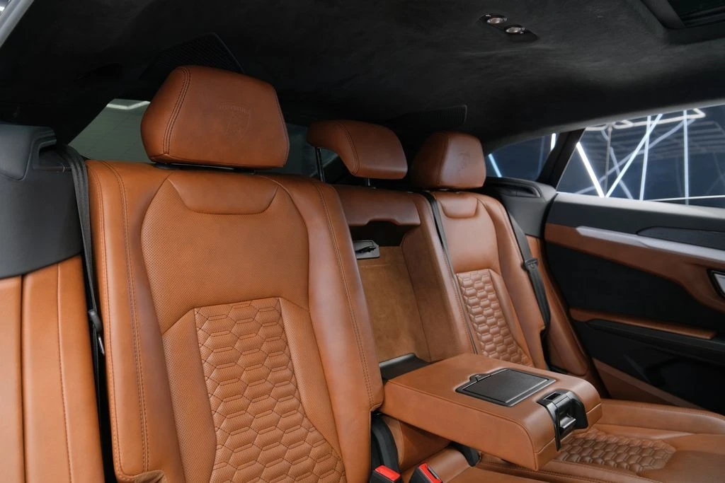 2019 Lamborghini Urus - Image 26 of 31