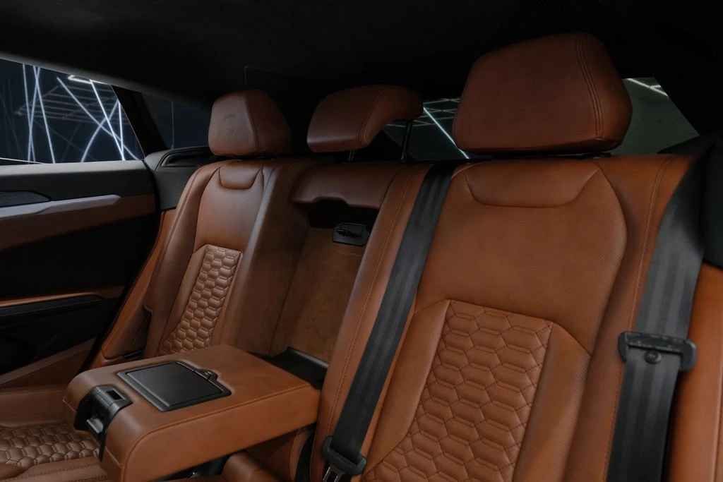 2019 Lamborghini Urus - Image 22 of 31