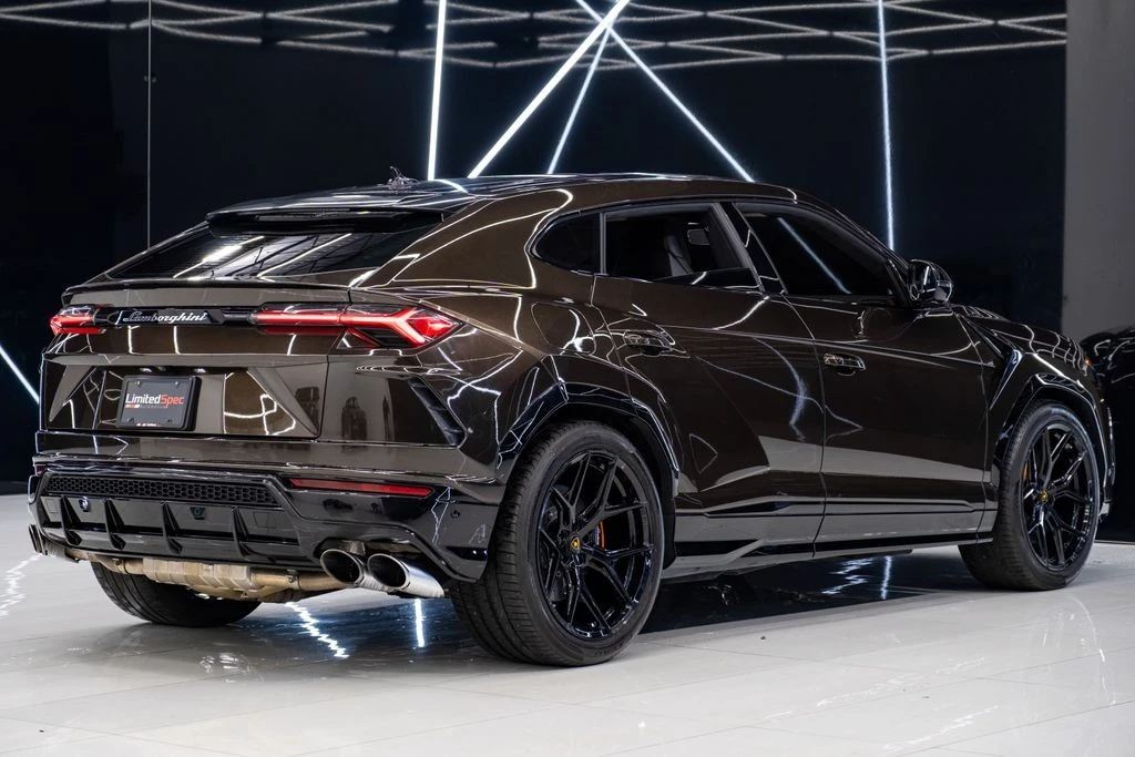 2019 Lamborghini Urus - Image 12 of 21