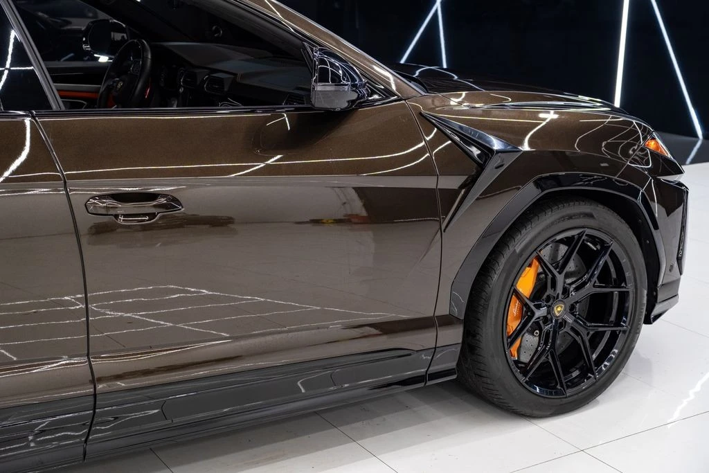 2019 Lamborghini Urus - Image 7 of 21