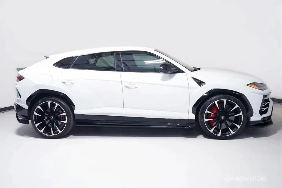 2019 Lamborghini Urus - Image 3 of 18