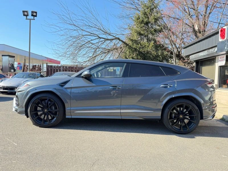 2019 Lamborghini Urus - Image 8 of 12