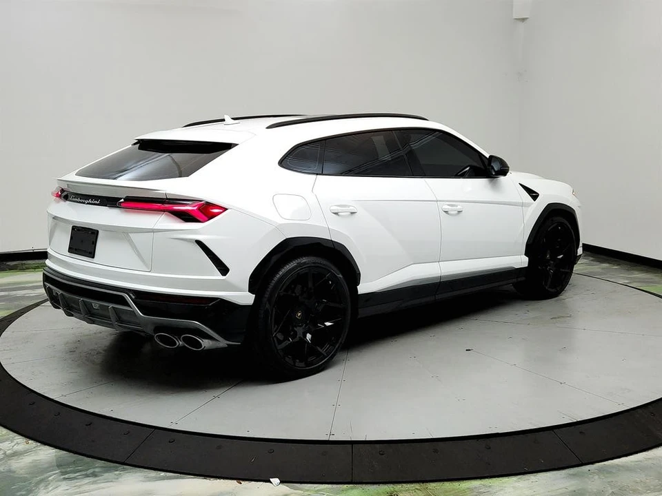 2019 Lamborghini Urus - Image 5 of 21