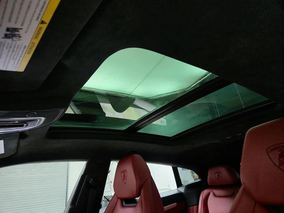 2019 Lamborghini Urus - Image 15 of 21