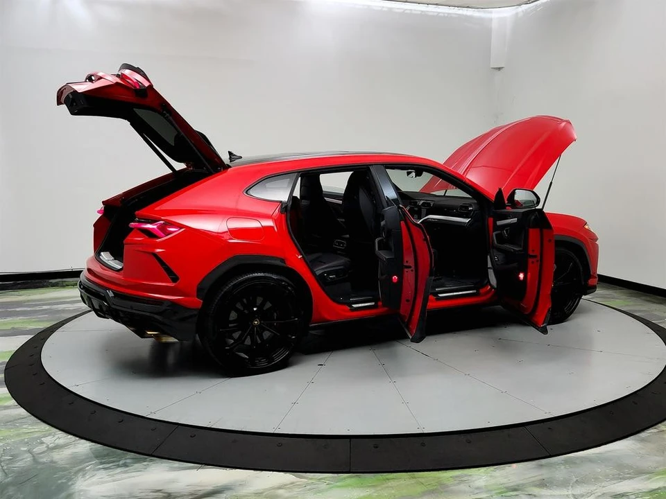 2019 Lamborghini Urus - Image 10 of 31