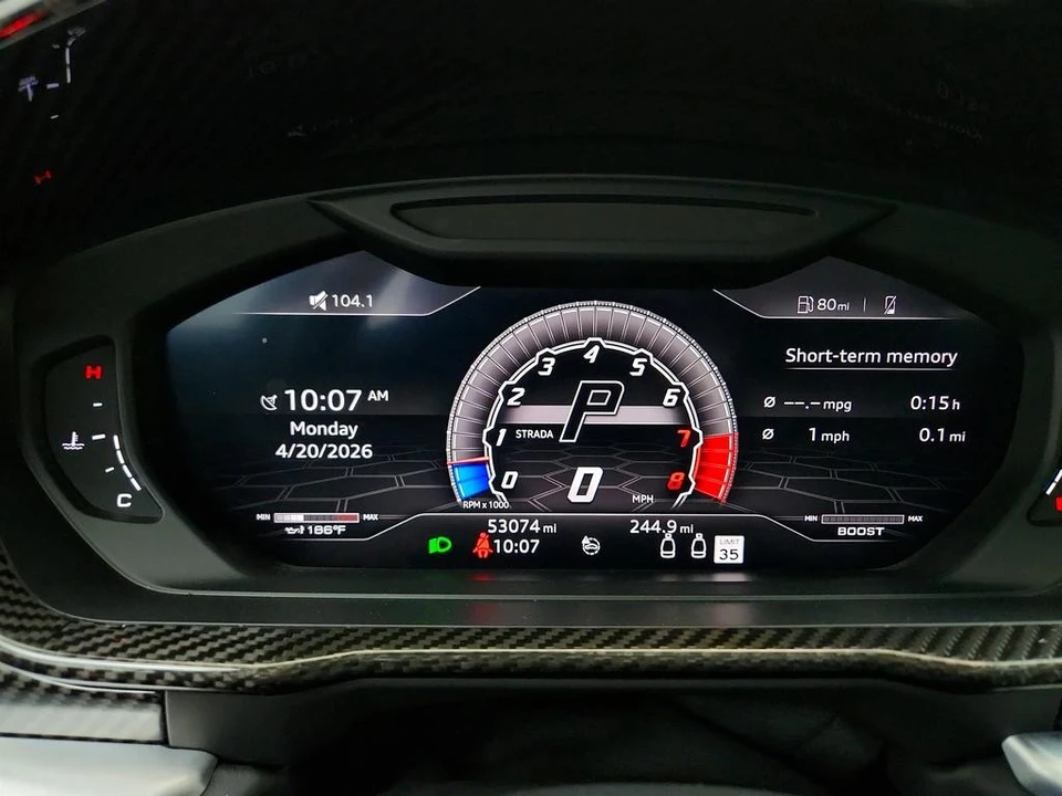 2019 Lamborghini - Image 17 of 31