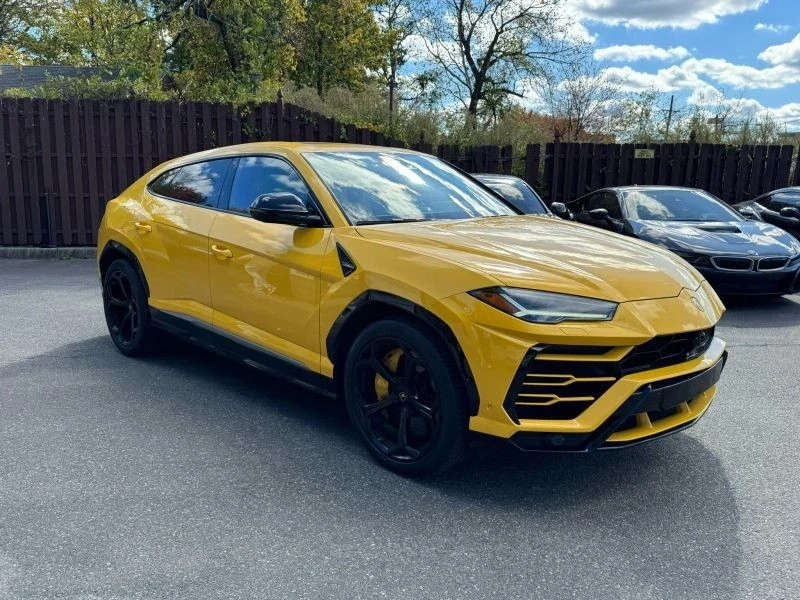 2019 Lamborghini Urus - Image 3 of 12