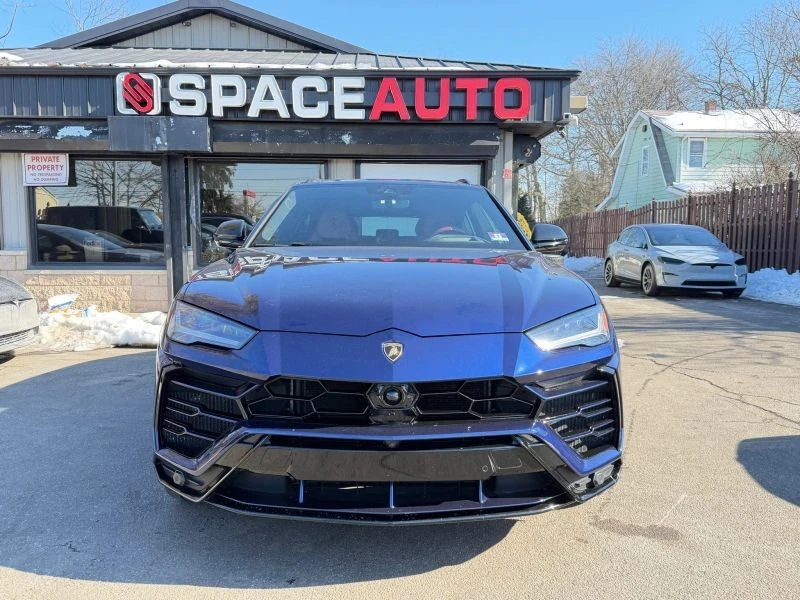 2019 Lamborghini Urus - Image 2 of 12