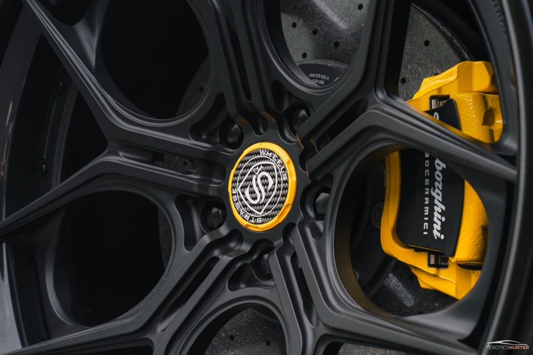 2019 Lamborghini Urus - Image 3 of 12