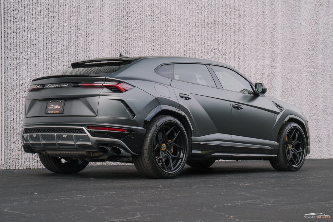 2019 Lamborghini Urus - Image 5 of 12