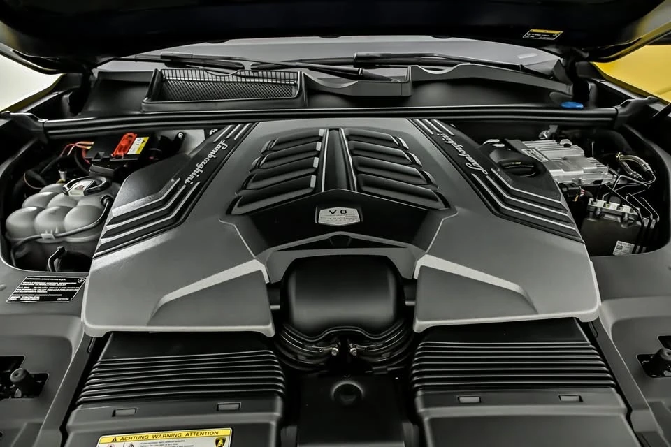 2019 Lamborghini Urus - Image 12 of 20