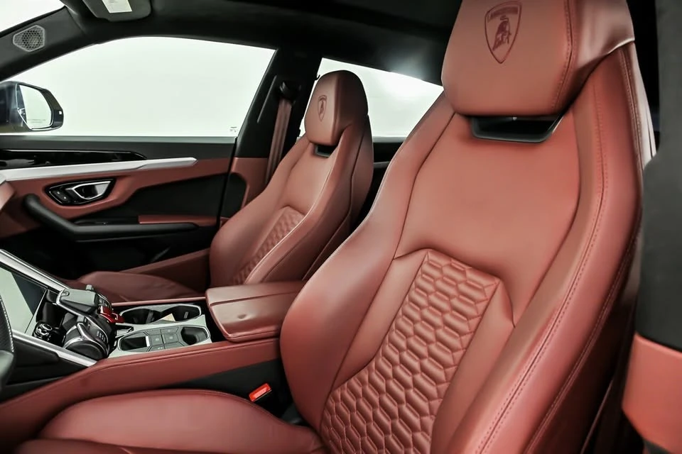 2019 Lamborghini Urus - Image 18 of 20