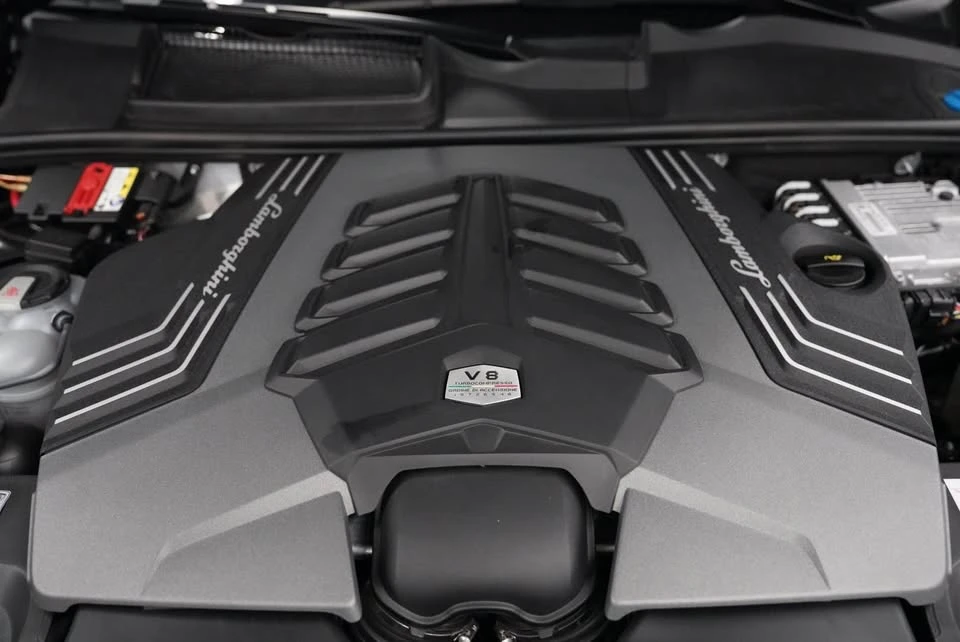 2019 Lamborghini Urus - Image 10 of 10
