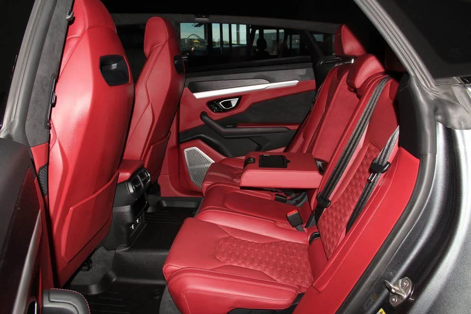 2019 Lamborghini Urus - Image 13 of 15