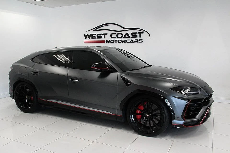 2019 Lamborghini Urus - Image 2 of 15