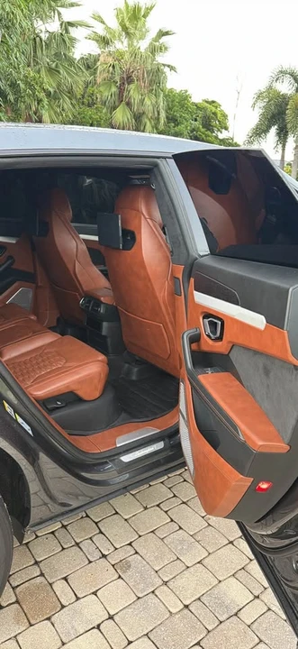 2019 Lamborghini Urus - Image 13 of 20