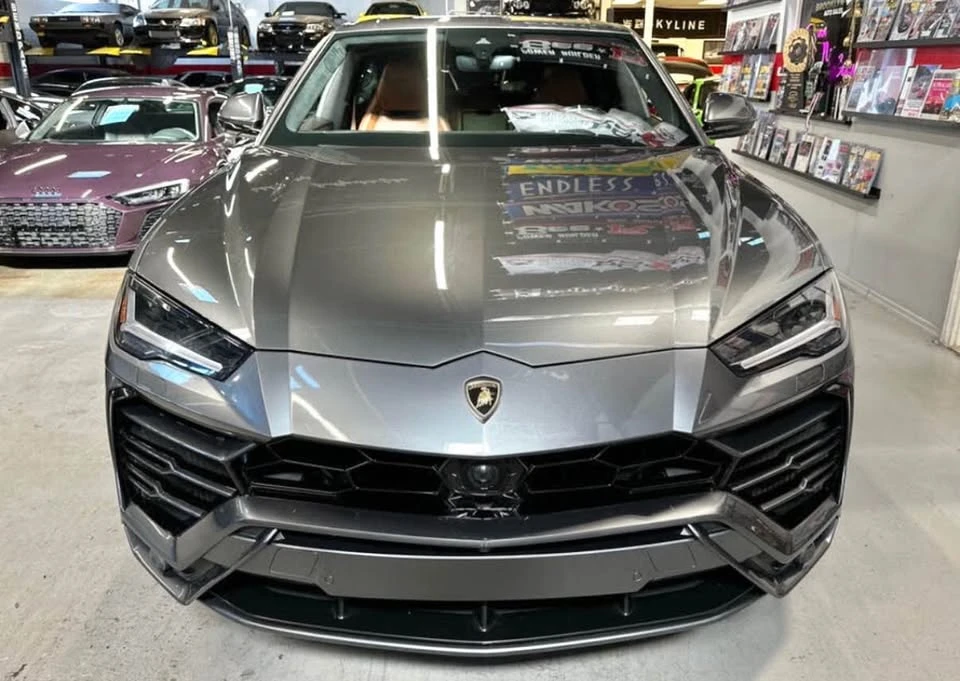 2019 Lamborghini Urus - Image 2 of 20