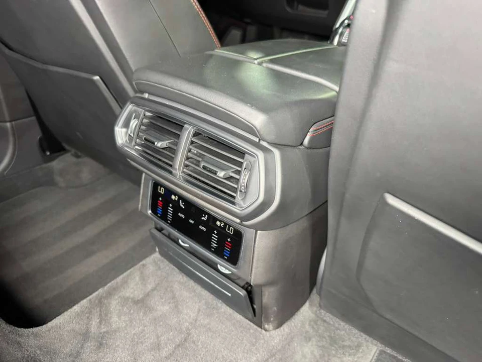 2019 Lamborghini Urus - Image 15 of 21