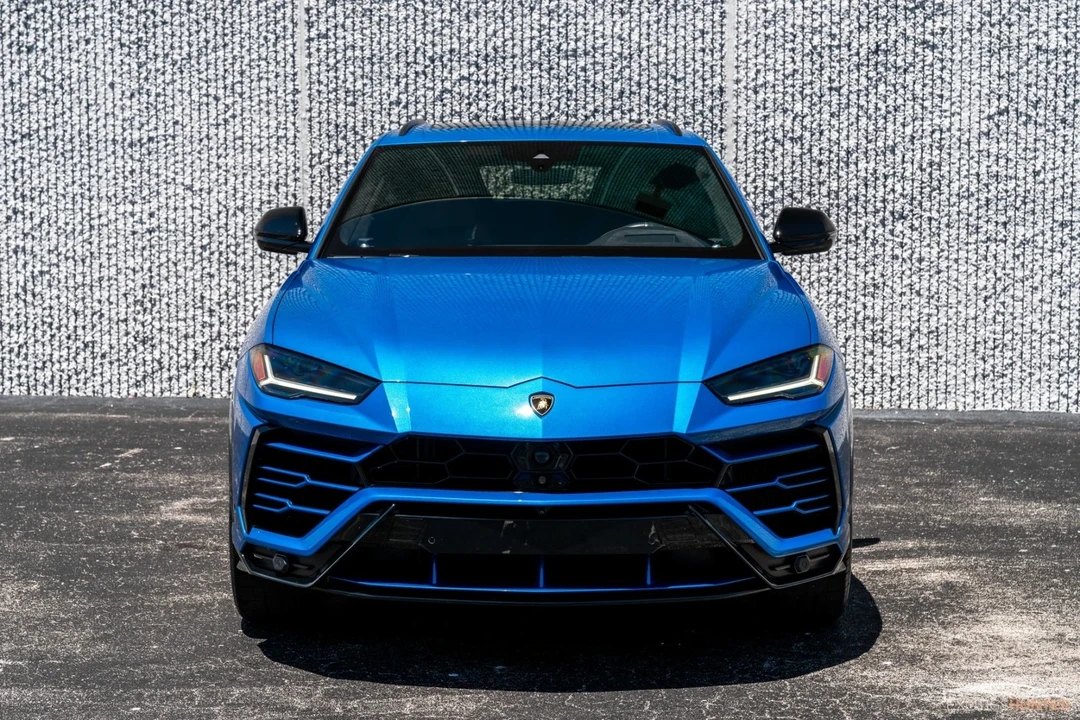 2019 Lamborghini Urus - Image 17 of 21