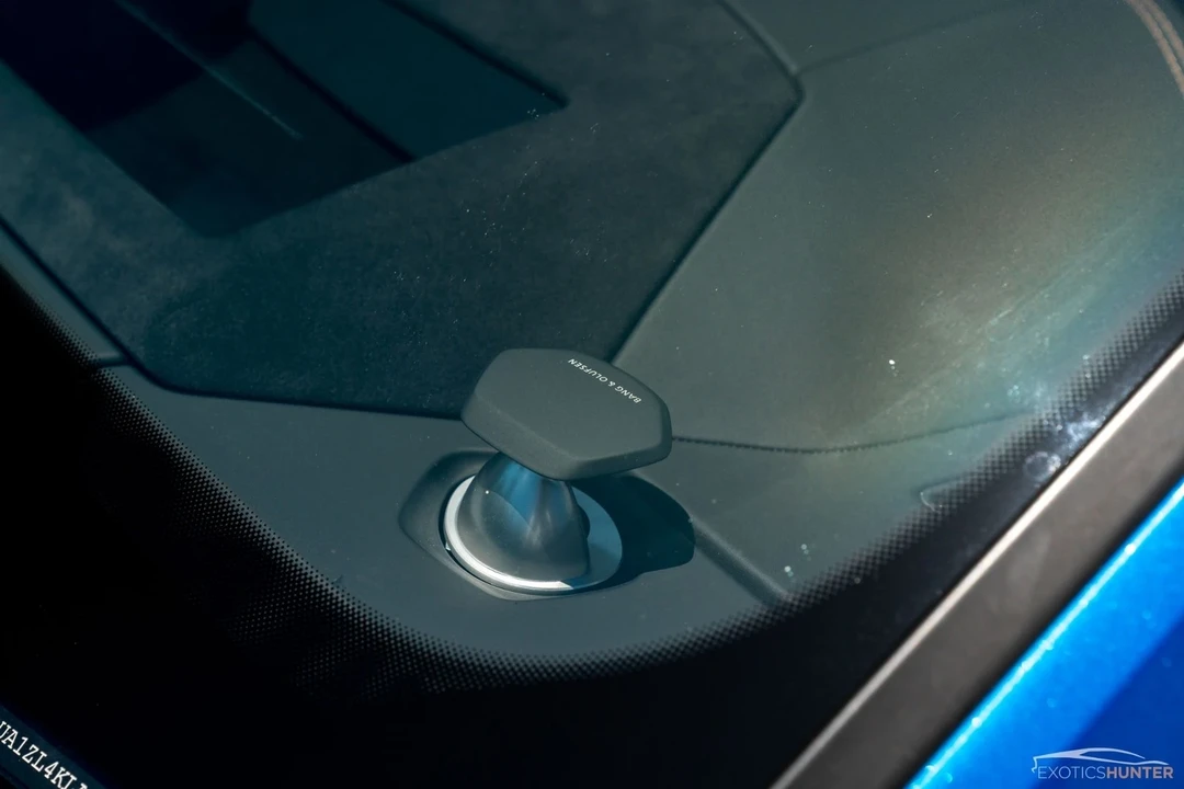 2019 Lamborghini Urus - Image 20 of 21