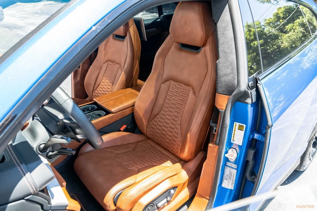 2019 Lamborghini Urus - Image 10 of 21