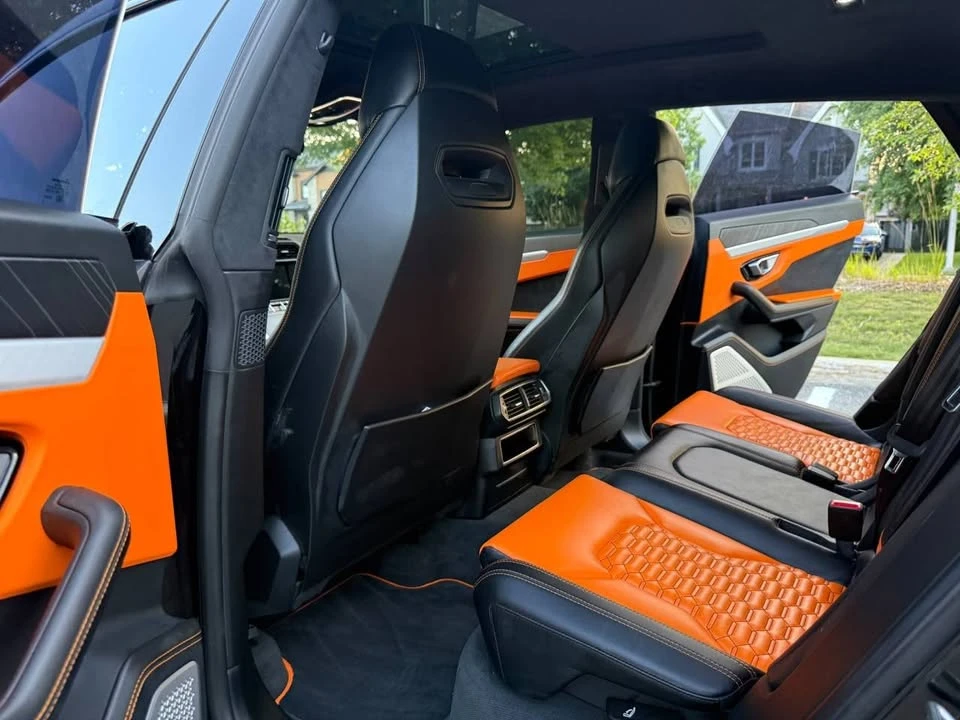 2019 Lamborghini Urus - Image 12 of 20
