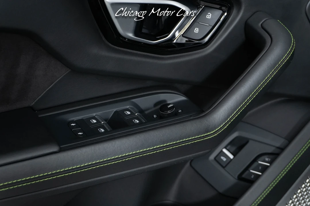 2019 Lamborghini Urus - Image 18 of 21