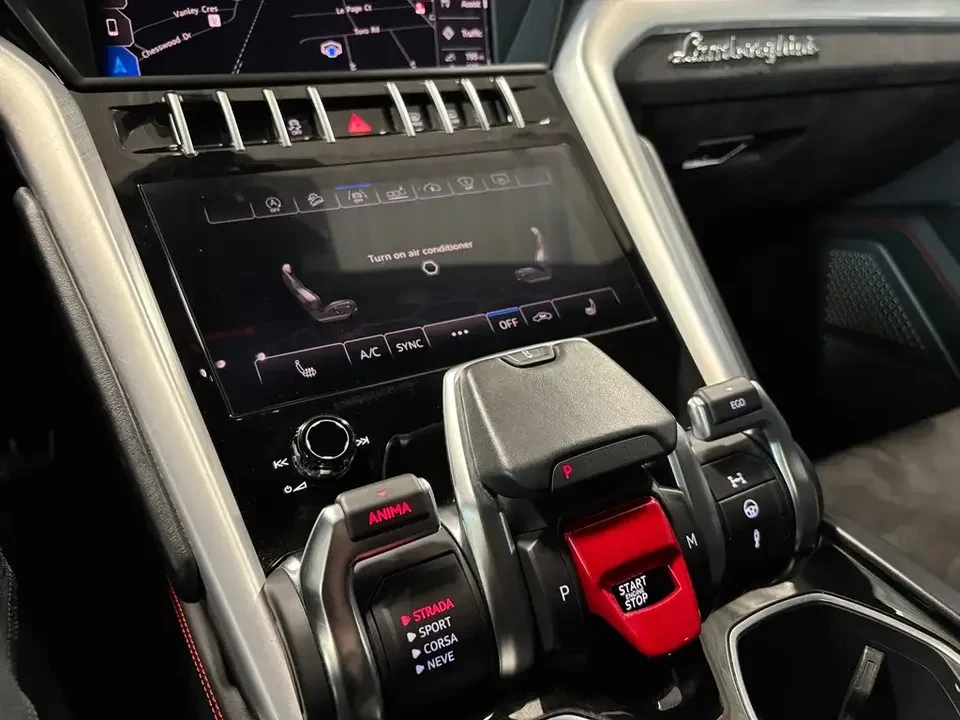 2019 Lamborghini Urus - Image 16 of 20