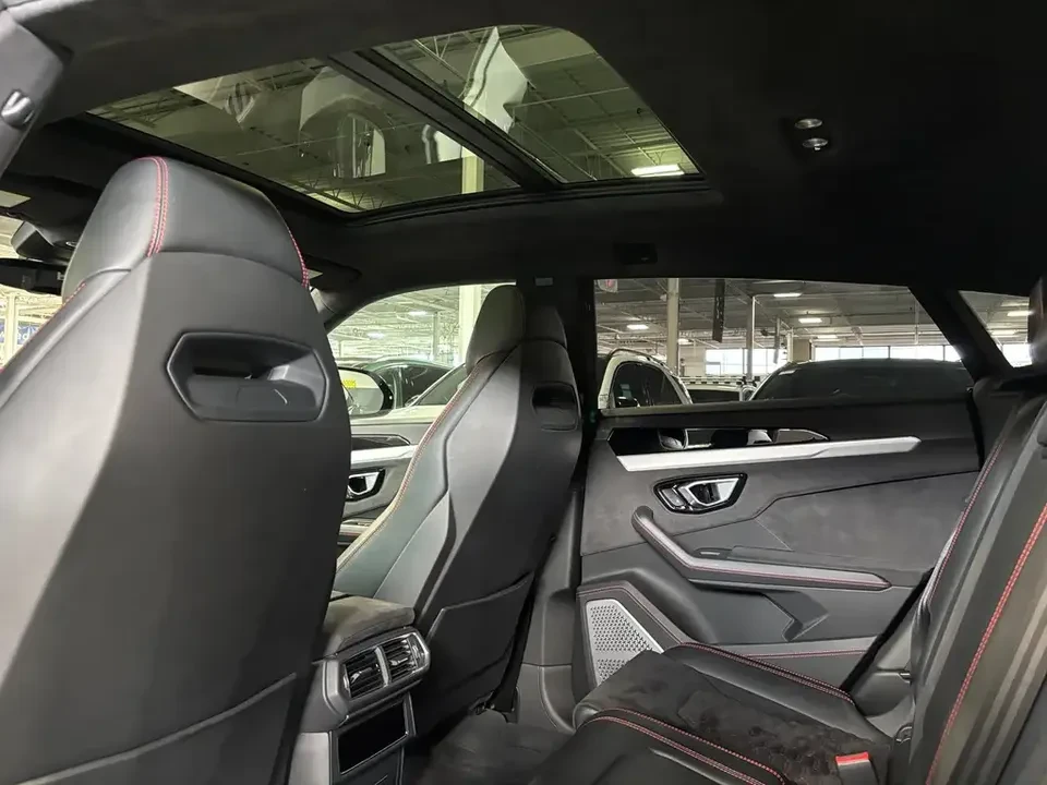 2019 Lamborghini Urus - Image 7 of 20