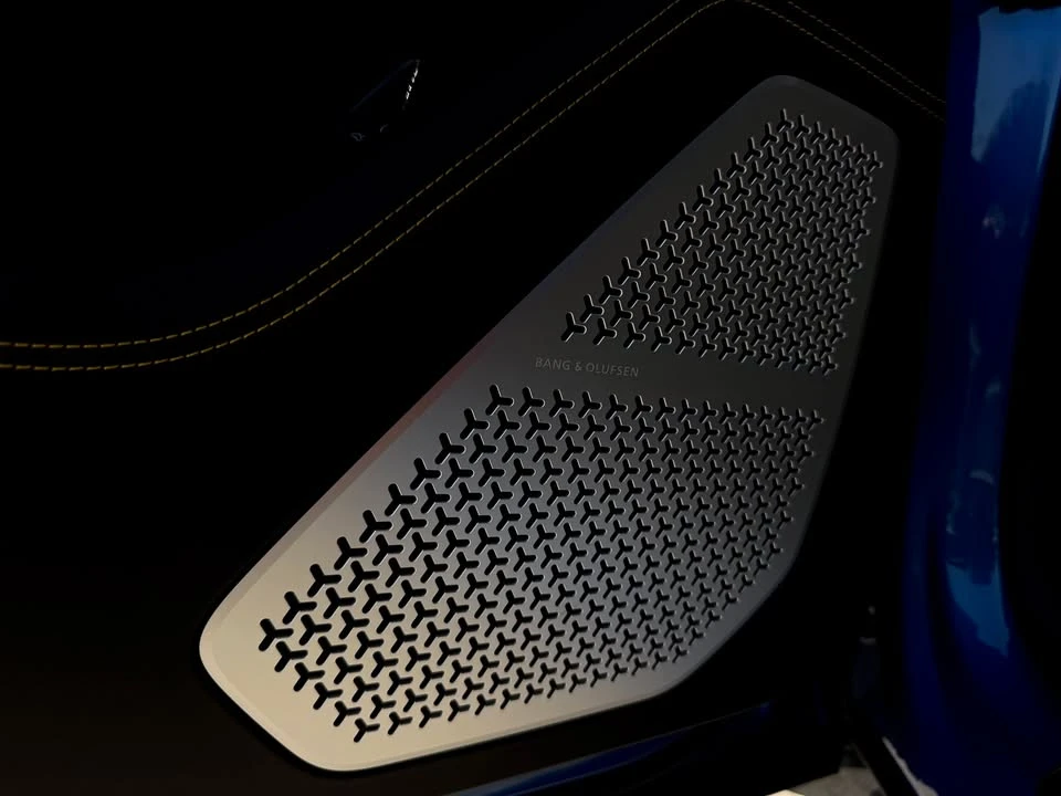 2019 Lamborghini Urus - Image 12 of 20