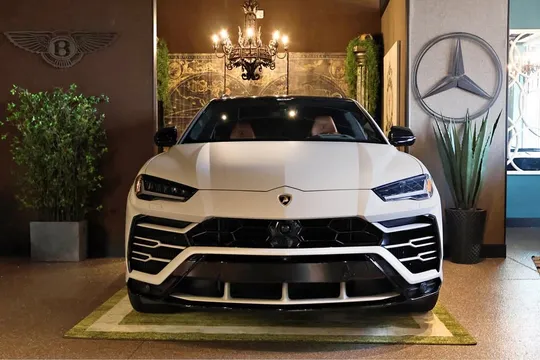 2019 Lamborghini Urus