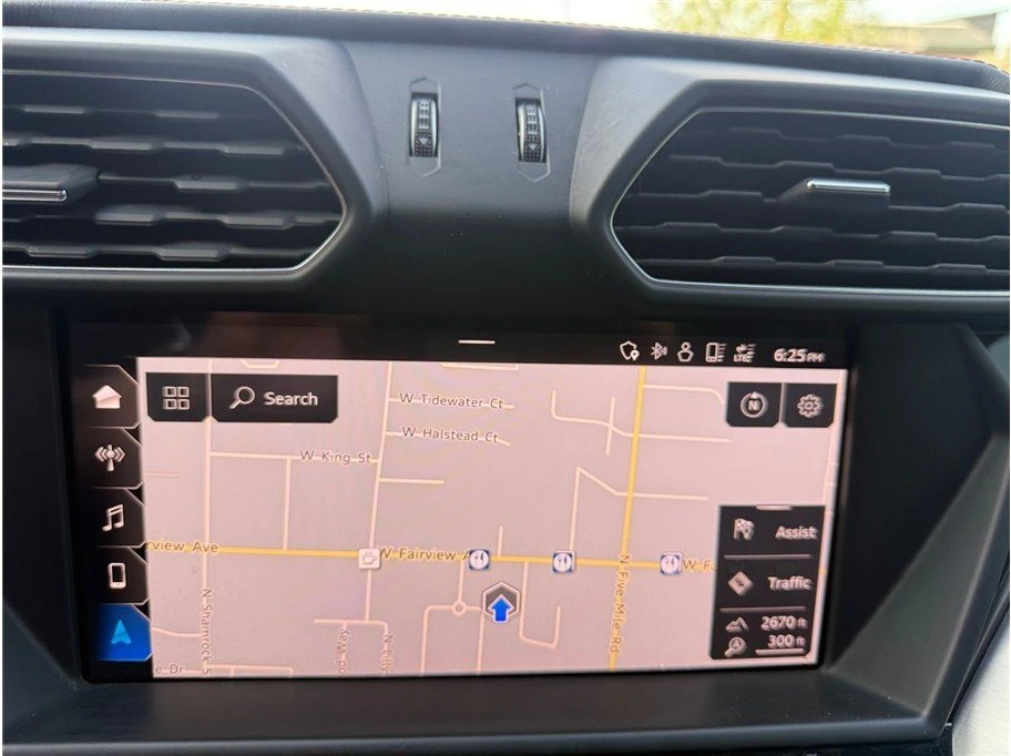 2019 Lamborghini Urus - Image 18 of 20