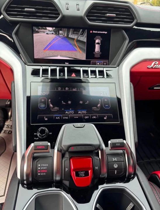 2019 Lamborghini Urus - Image 4 of 9