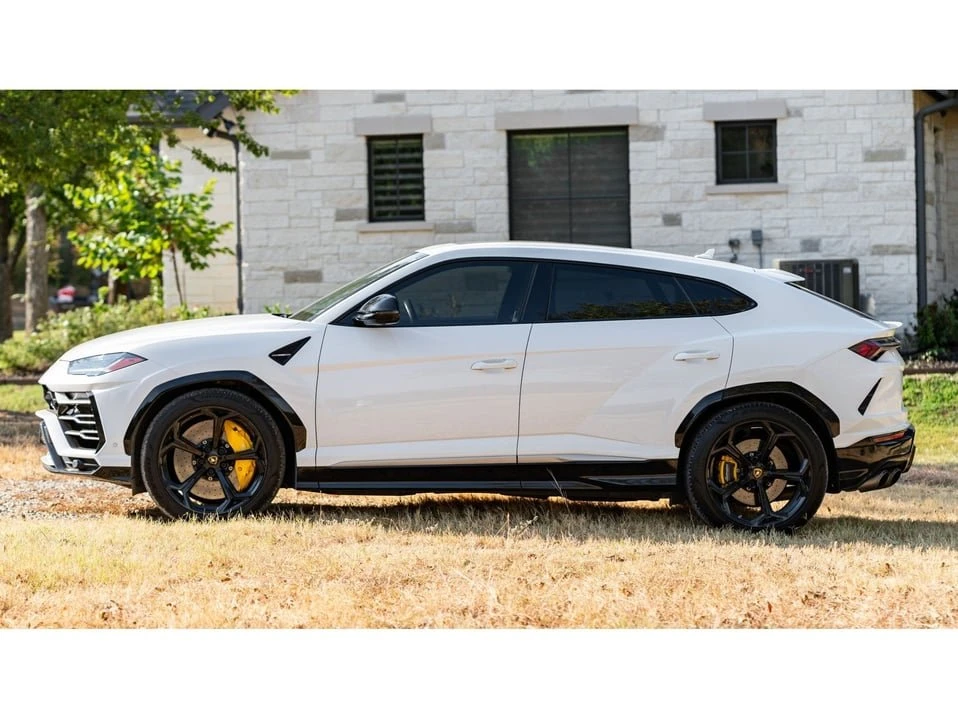2019 Lamborghini Urus - Image 8 of 20