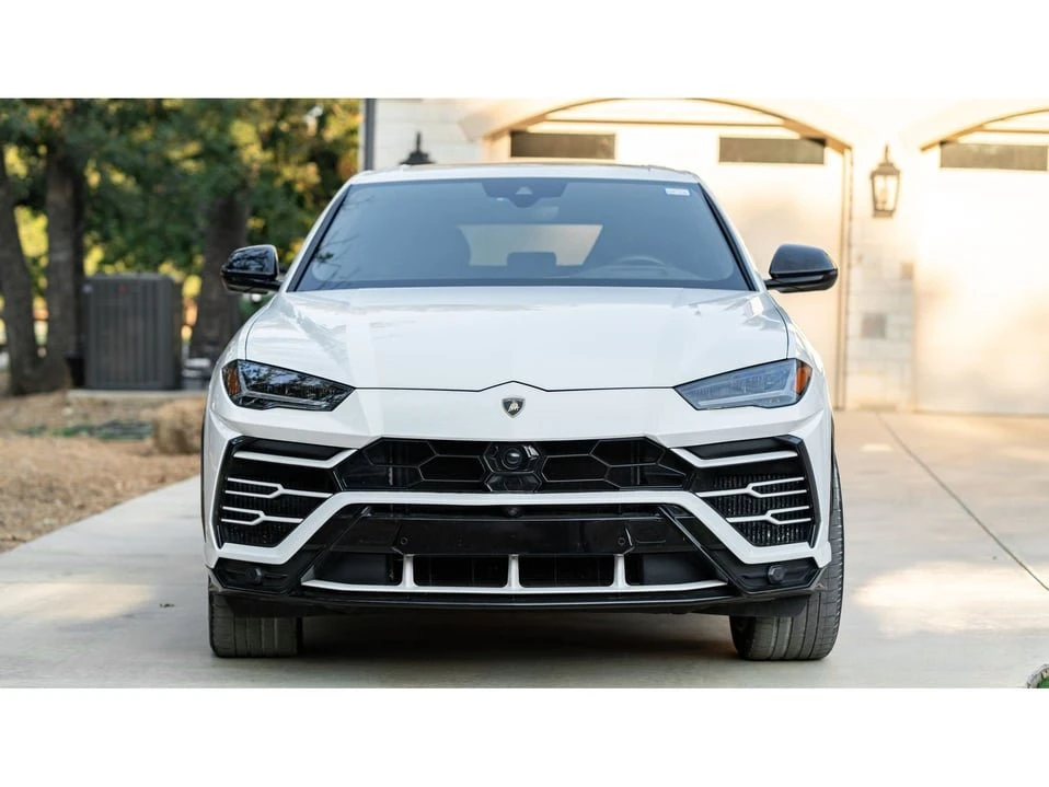2019 Lamborghini Urus - Image 2 of 20