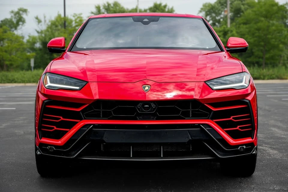 2019 Lamborghini Urus - Image 5 of 9