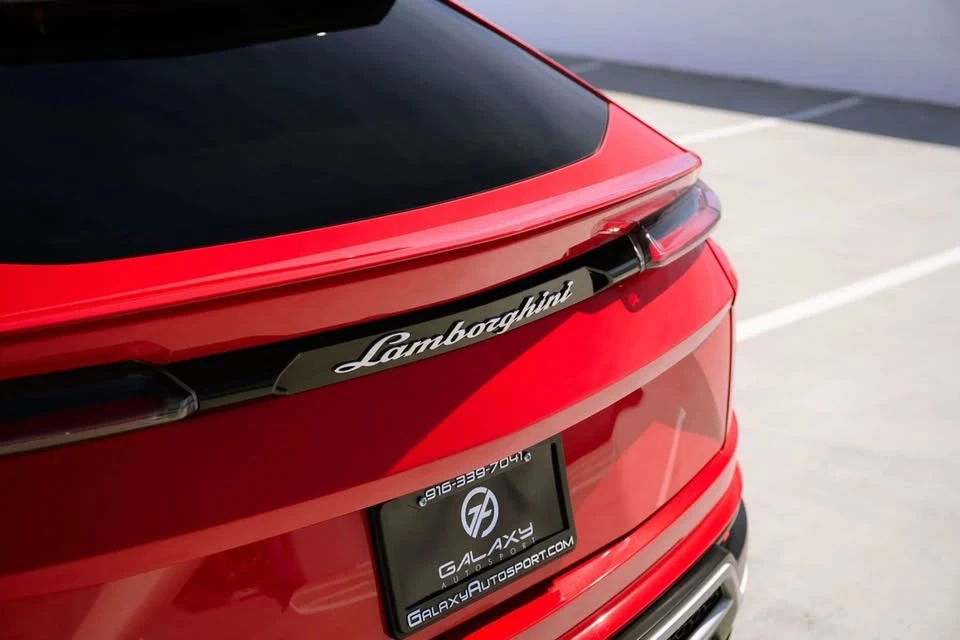 2019 Lamborghini Urus - Image 6 of 20